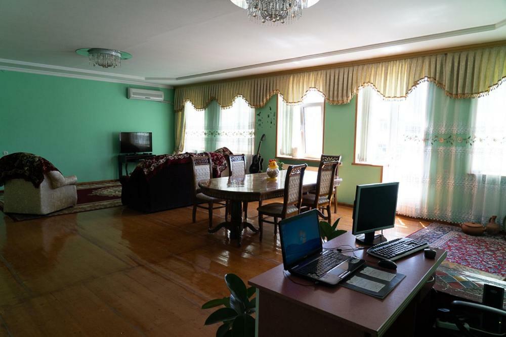 Khurma Hostel Ganja Exterior photo